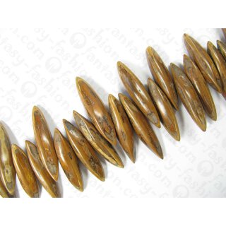 Pili Nuts male up.sd ca. 52x12mm HH