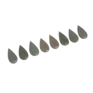 Rochenleder Tropfen flach / ca. 35x4mm / Hedge Green / 8pcs.