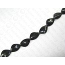 Black Horn flat, dented ld, ca. 33x21x8mm