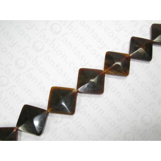 Brown horn flat square, faceted, ca. 30x10mm