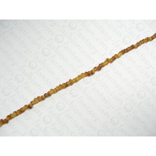 Golden Horn nuggets ca. 5x5mm