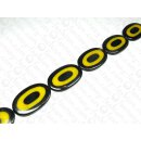 Black Horn fl.ov. disk w.yellow Resin ca.54x35x7mm