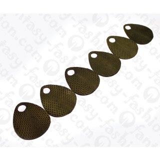 Wasserschlangen Leder Flat Teardrop with Hole 60x2mm_Gothic Olive Matte
