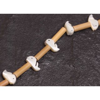 Muschel troca  fish hand carving / 6x13mm