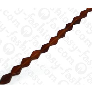 Water Bufallo Horn Flat Diamond Red Shiny 15x10mm / pcs.