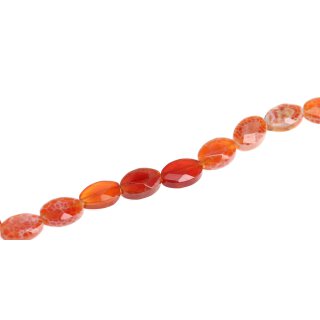 Stone red line agate oval faceted / 18mm.