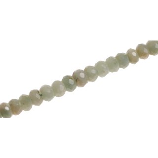 Stone Aquamarine faceted saucer   / 8x5mm.