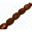 Wood beads Faceted Oval Sebucao ca. 25mm / 16pcs..