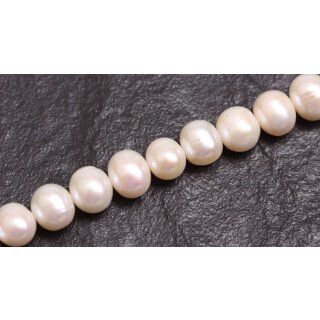 Natural Freshwater Pearl Beads white / Semi Round / 10x11mm.