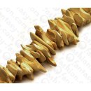 Coco Crazy Cut White ca. 25-30mm / 100pcs.