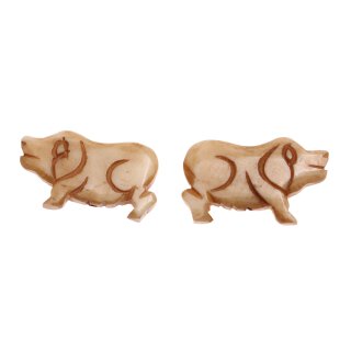 Bone Beads  Beige hand carved Pig / 13x28mm. / 13pcs.