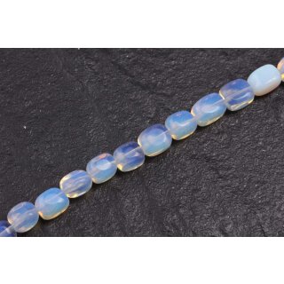 Glasperlen Shiny white square rounded / 10mm / 38pcs.