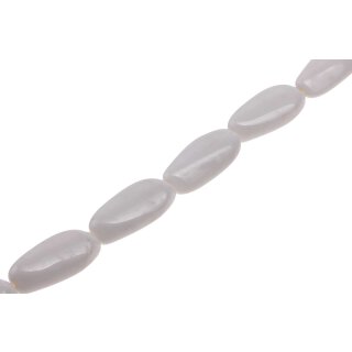 Acryl Perlen White Teardrop / 45x20mm / 8pcs.