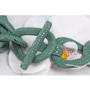 Halskette Rochenleder Dark Green Polished Shiny / 50x35mm / Wavy Chain / 63cm