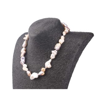 Necklace Champagne and White colored oval irreg. shape fresh water pearl 24mm / 47cm