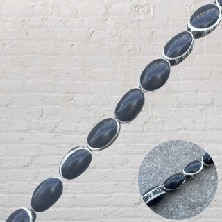 Knochen mit Gießharz oval grau  / ca.21x15x12mm  / 18pcs.