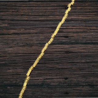 brass gold shiny square w. design brass I 4 mm.