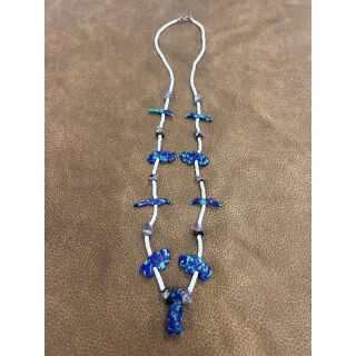 Zuni Fetish Necklace long Shimmer Blue Bears on Heishi