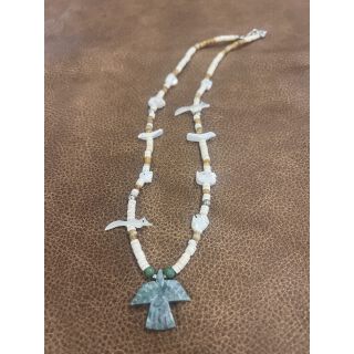 Zuni Fetish Necklace short Beige Heishi with Gray Eagle