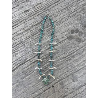 Zuni Fetisch Halskette kurz Tuerkis Moewen Variante mit Gruenem Adler