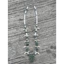 Zuni Fetisch Halskette kurz Weiss Gruenem Adler